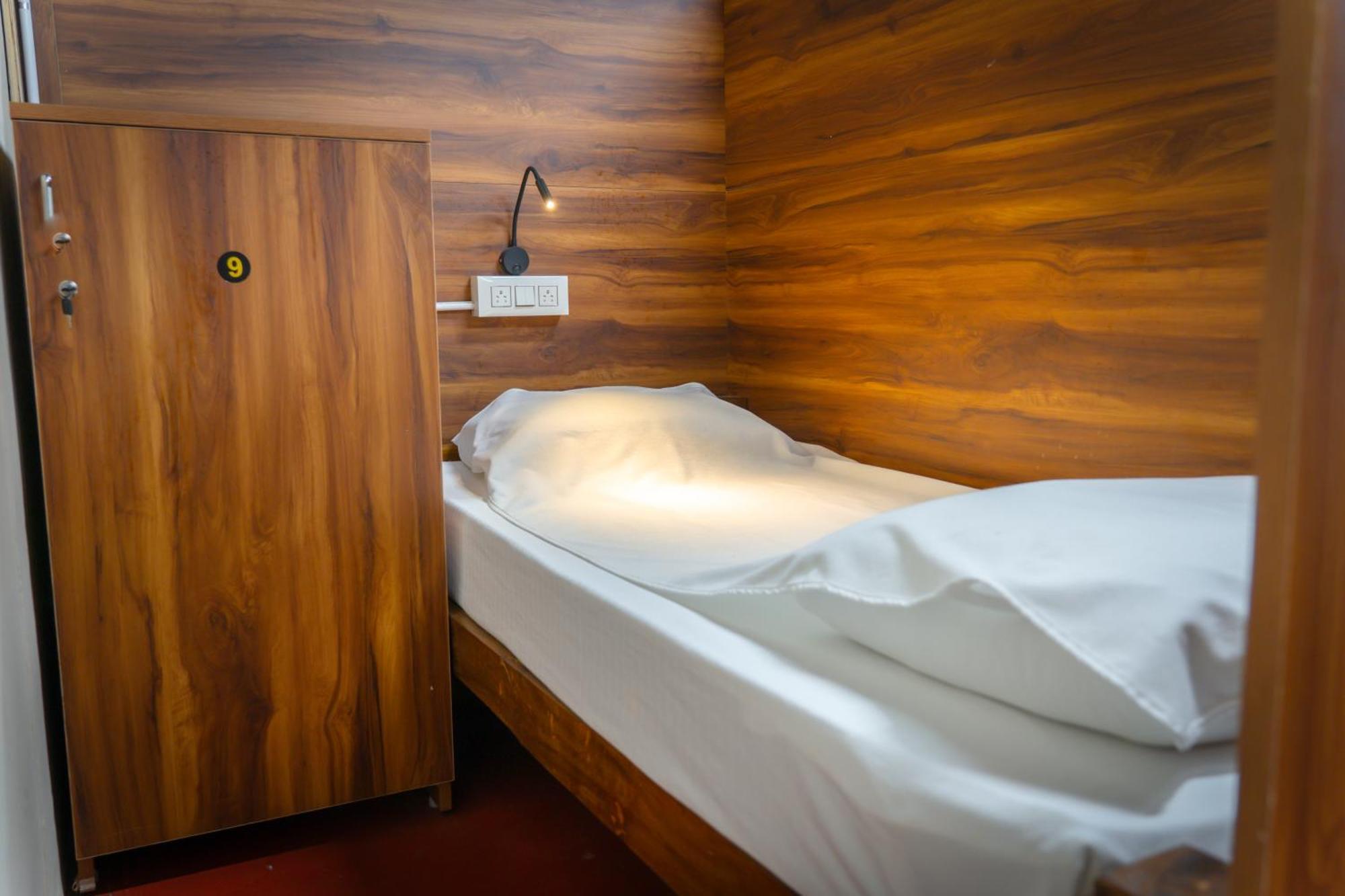 Leo Vishroam Hostel Májszúr Kültér fotó