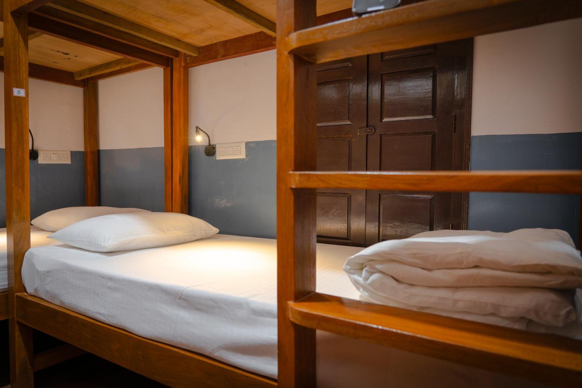 Leo Vishroam Hostel Májszúr Kültér fotó